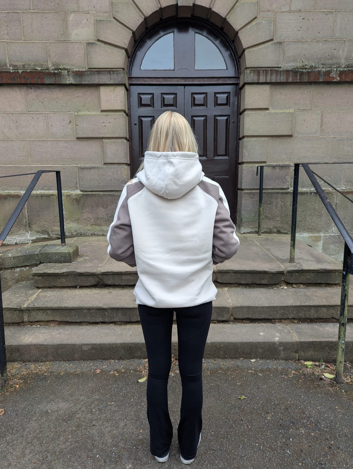 Oversized Off White Hoodie with Brown Sleeves